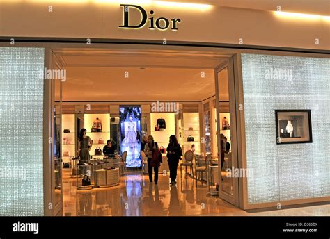 dior charles de gaulle airport|charles de gaulle stores.